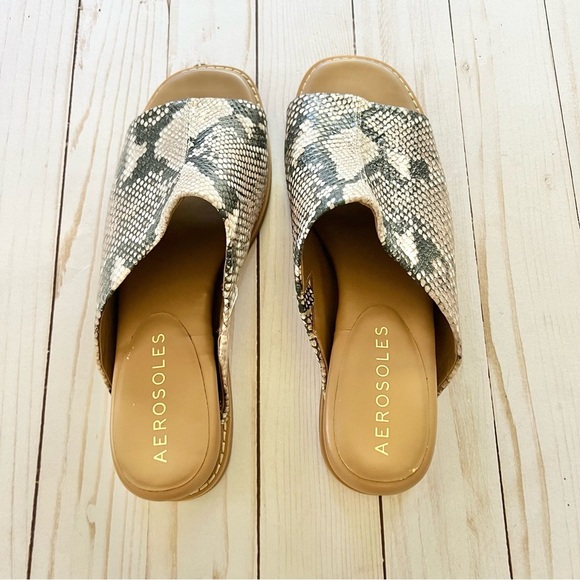 Aerosoles NWOT Yorketown Slip On Wedge Sandal Shoe Snake Animal Print Womens 7.5 - Picture 3 of 8